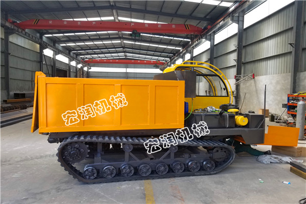 3噸橡膠履帶運(yùn)輸車(chē)