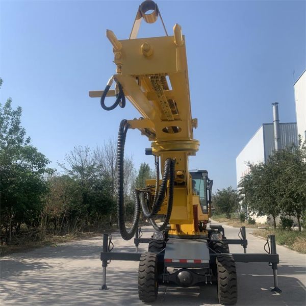 750輪式隧道鉆機(jī)，專業(yè)隧道鉆機(jī)廠家