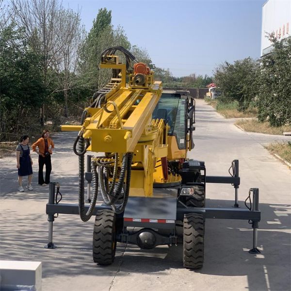 直銷750輪式隧道鉆機(jī)，專業(yè)隧道鉆機(jī)廠家